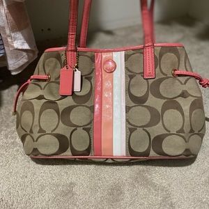 Womens coach purse